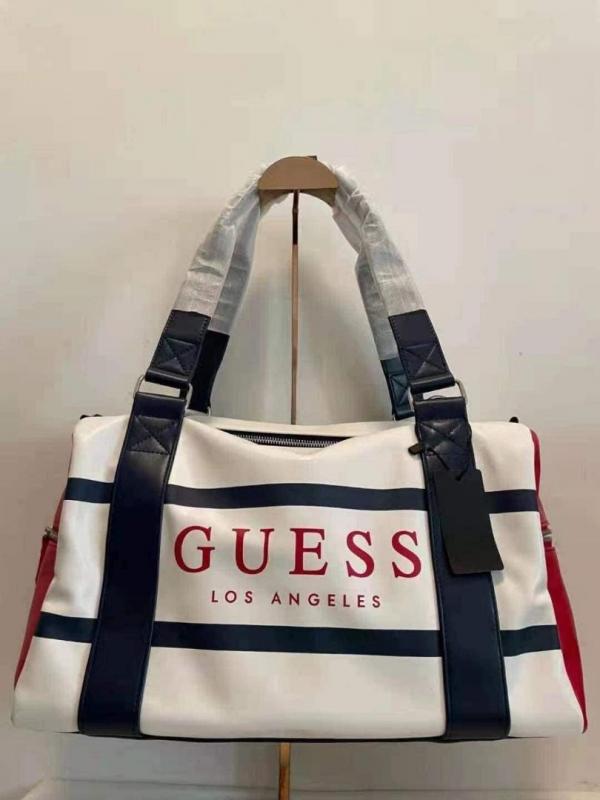 Guess Duffle bag premium quality with dust cover