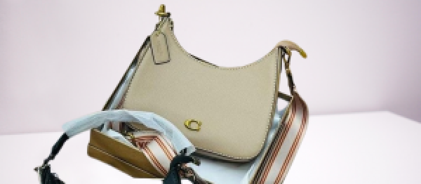 Coach Signature Crossbody Hobo Premium Quality Bag With OG Box & Dust Bag Shoulder Strap