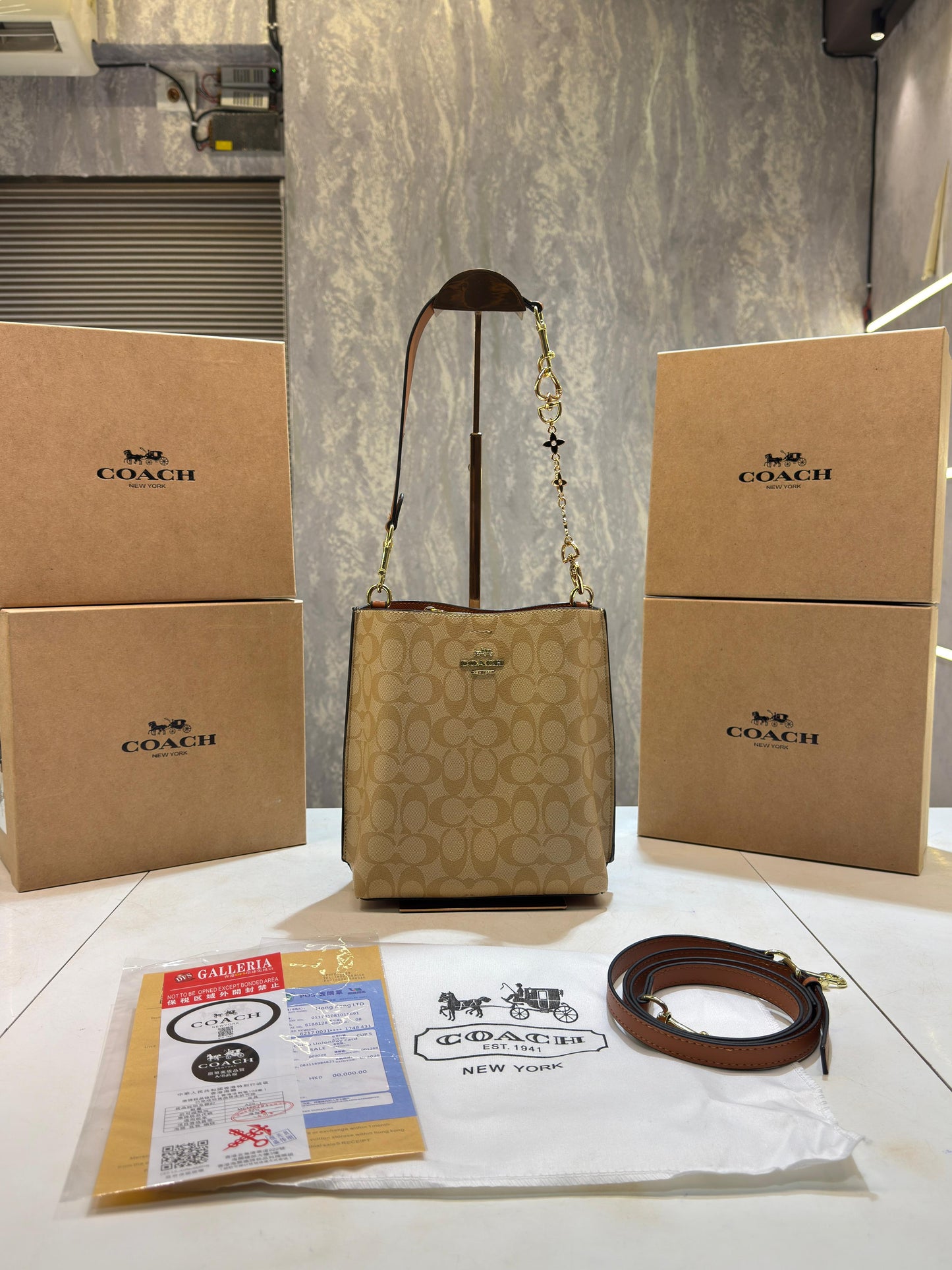 Coach mollie signature bucket bag with extra long sling and carry bag