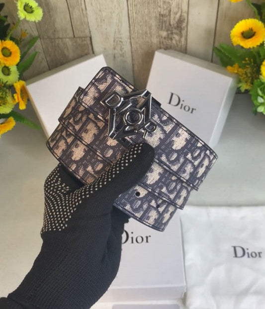 CD DIOR MENS BELT WID OG BOX CARD & DUST BAG