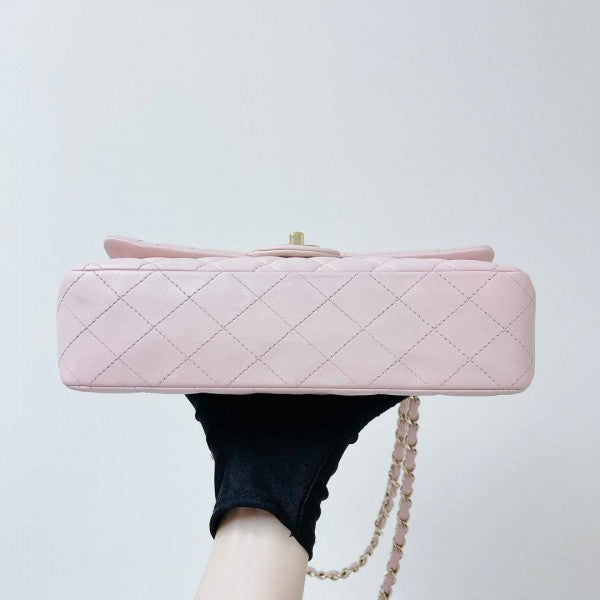 Chanel Paris jumbo sling bag premium quality with box