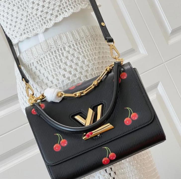 LOUIS VUITTON X TM TWIST MM EPI MAGNET BOX PREMIUM BAGS