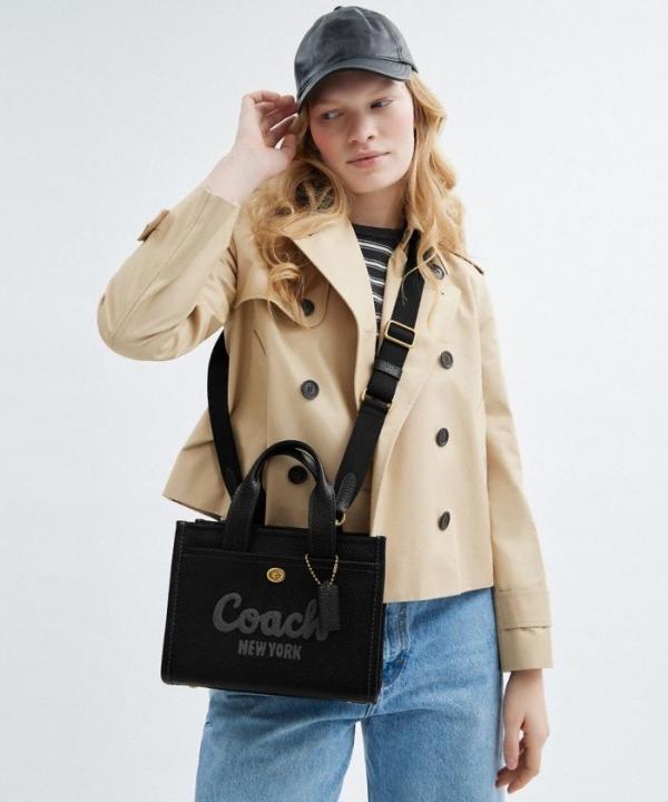 Coach cargo Tote 26 bag with box