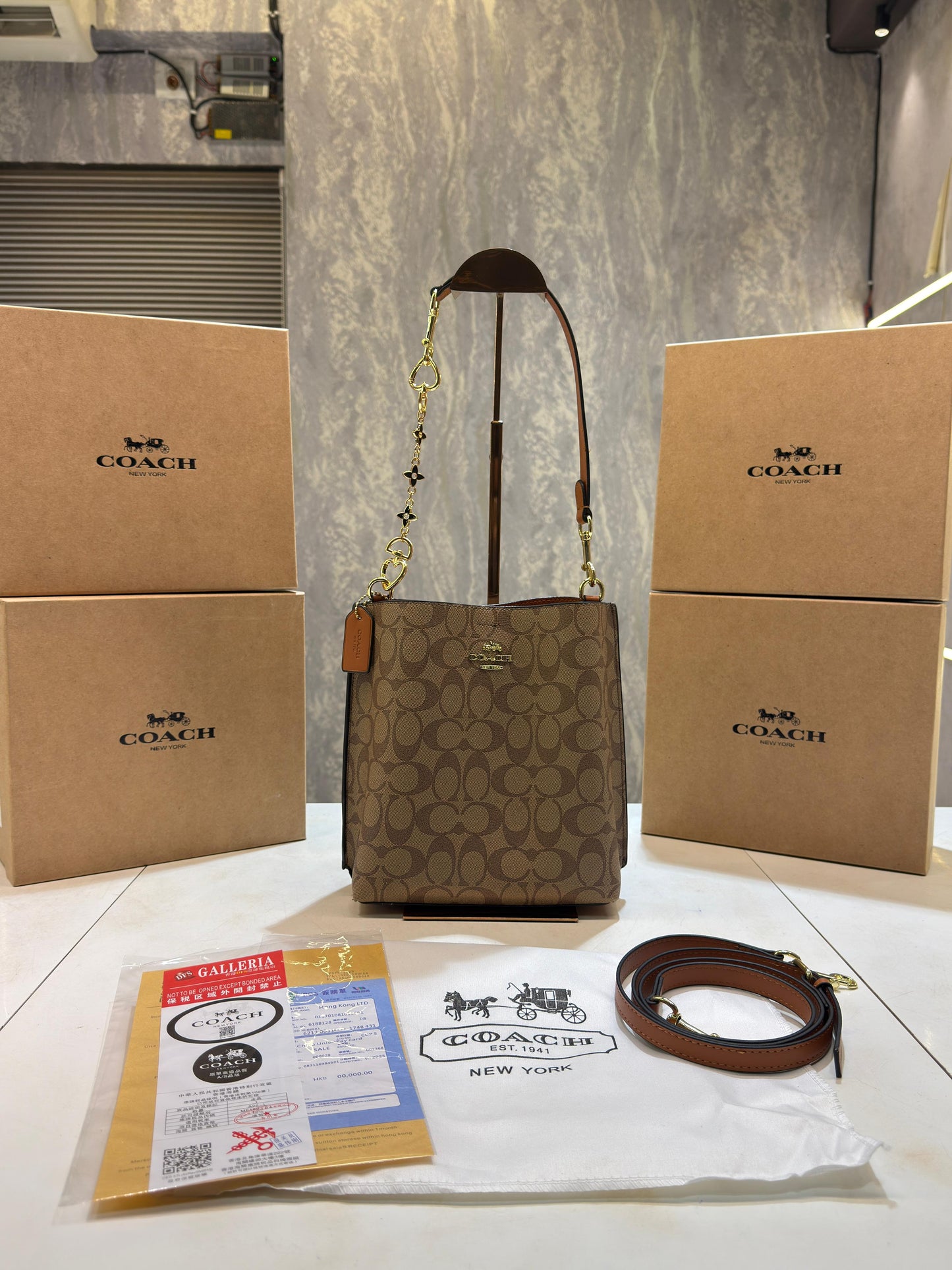 Coach mollie signature bucket bag with extra long sling and carry bag