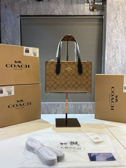 Coach city tote bag with og box